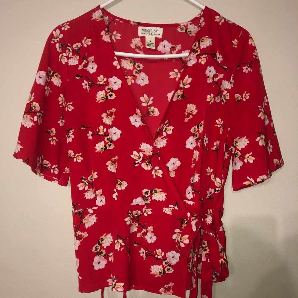 Floral cross tie blouse